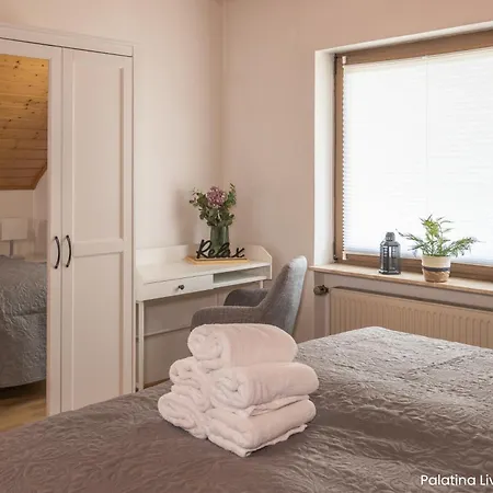 Apartman Palatina Living *
