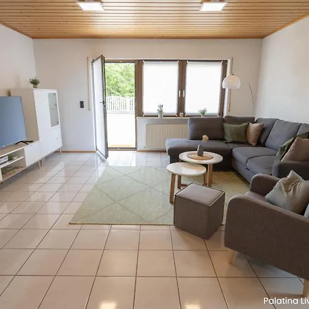 Palatina Living Apartment