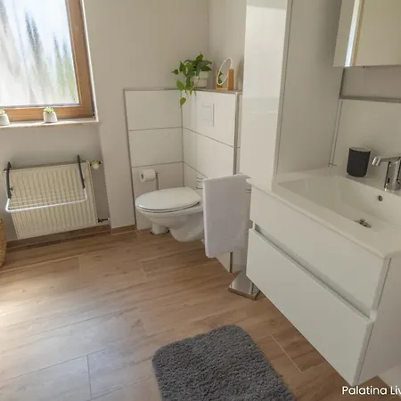 Palatina Living Apartman *